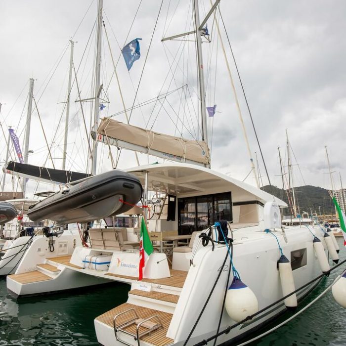 Emozione - Standard Line | Lagoon 42 photo 5