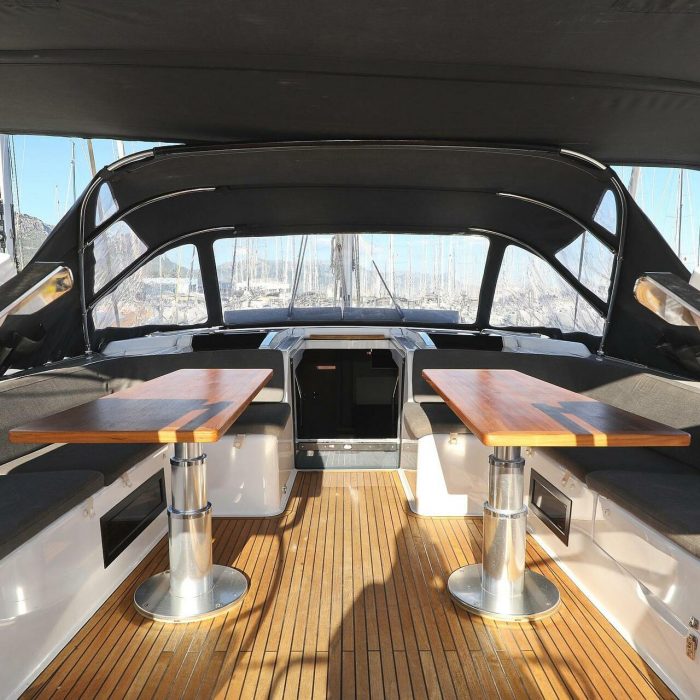 Simply The Best | Hanse 548 photo 5