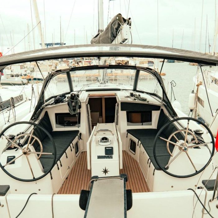 Colibrì | Sun Odyssey 410 photo 1