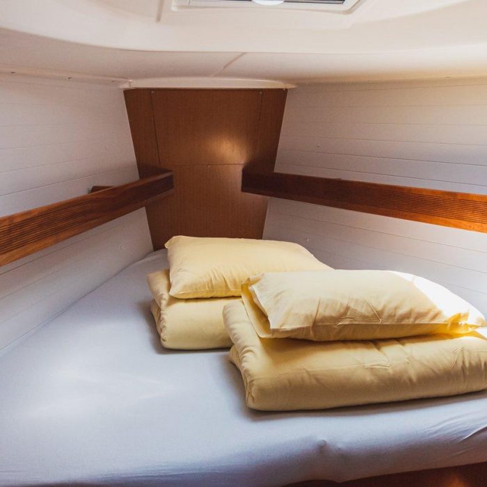 Mystic | Bavaria 36 Cruiser photo 4