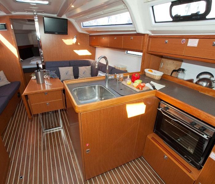 Gospoja | Bavaria Cruiser 37 photo 15 Gospoja | Bavaria Cruiser 37 photo 15