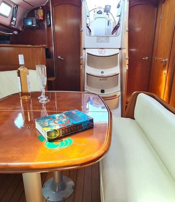 Erika | Oceanis Clipper 411 photo 4