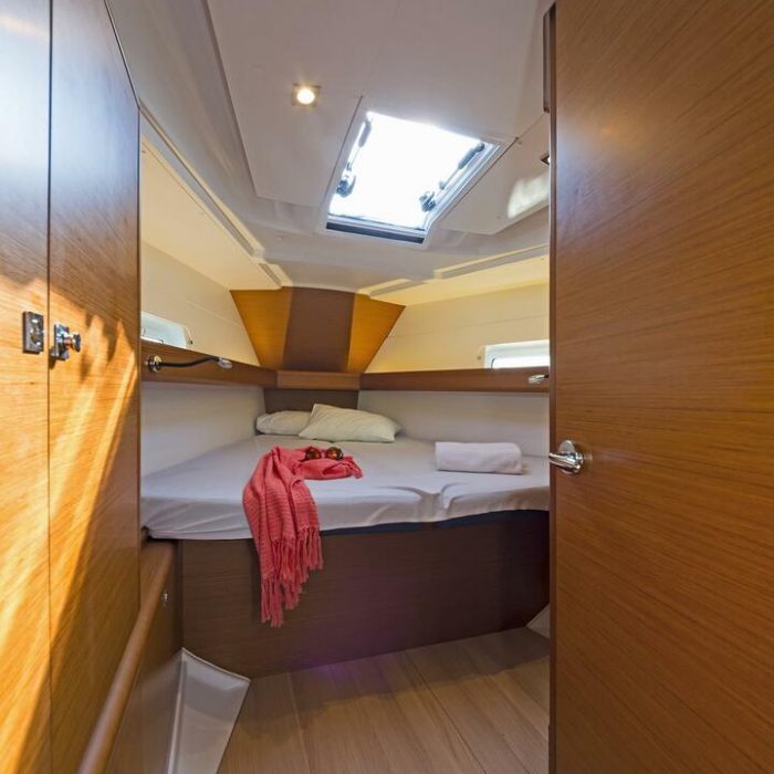 Geva I | Sun Odyssey 419 photo 14 Geva I | Sun Odyssey 419 photo 14