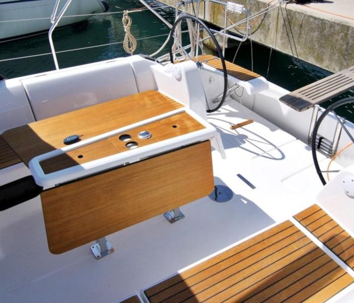 Thelma | Dufour 382 Grand Large photo 5