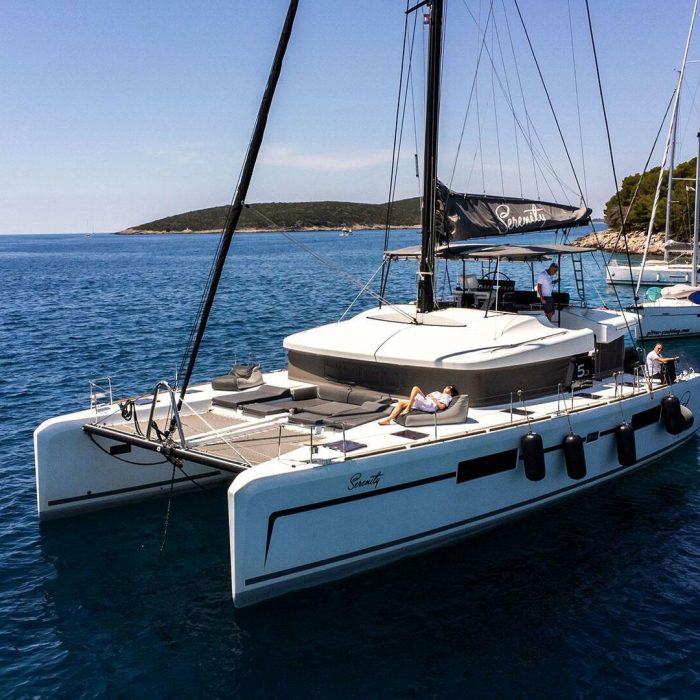 SERENITY I | Lagoon 52F photo 5