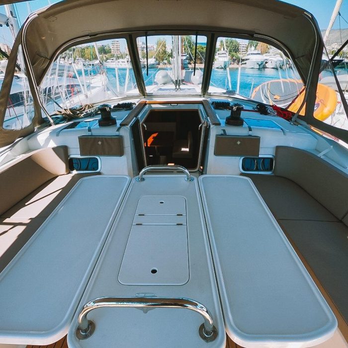 Mayflower | Sun Odyssey 519 photo 9
