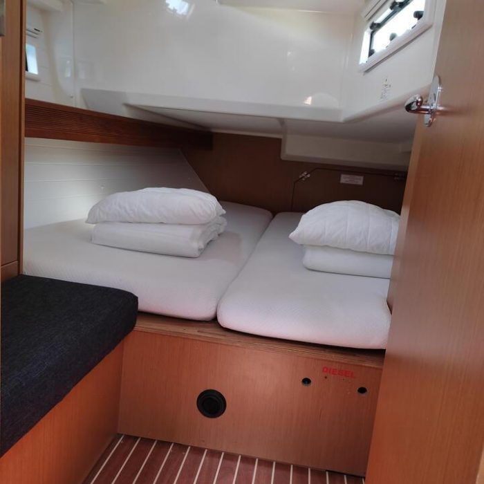 Isabelli | Bavaria Cruiser 40 photo 6