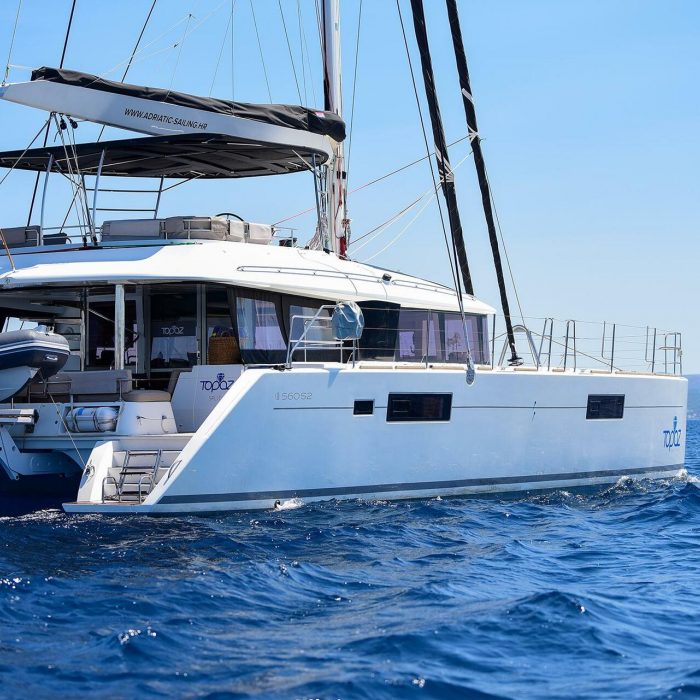 Topaz | Lagoon 560 S2 photo 2