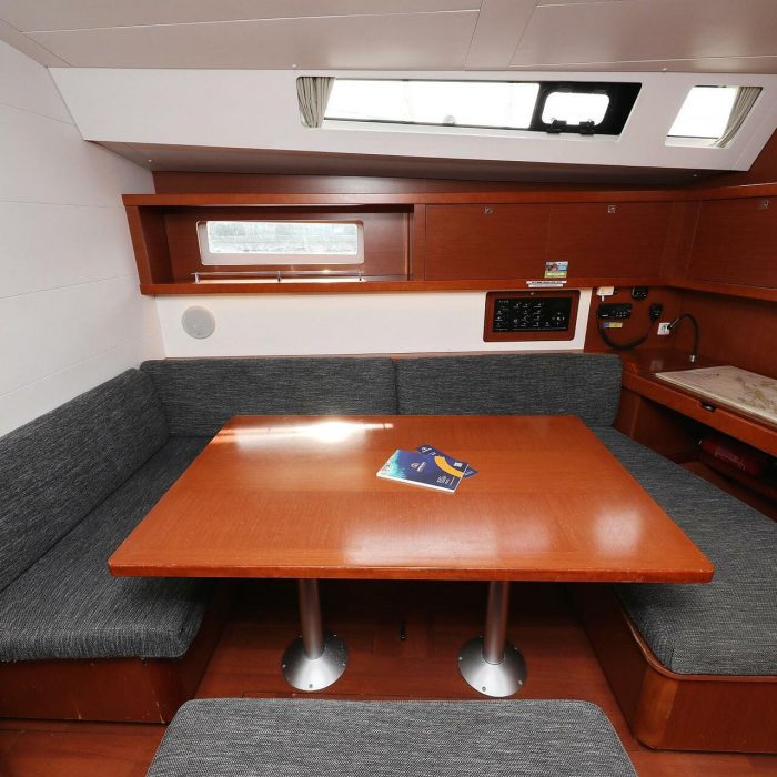 Zephyra | Oceanis 45 photo 23