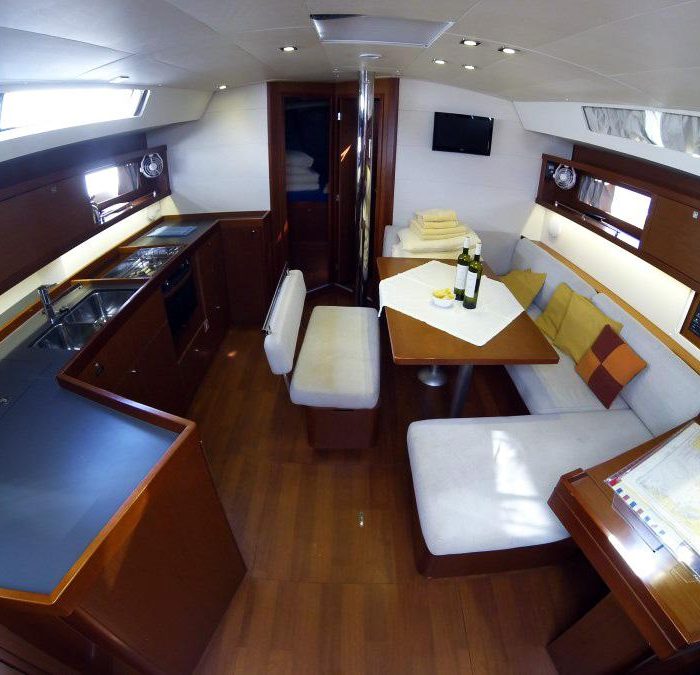 Neška II | Oceanis 45 photo 10