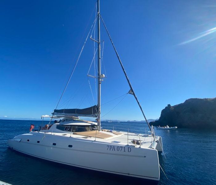 Hyera ( AC / WATER MAKER ) | Bahia 46 photo 3