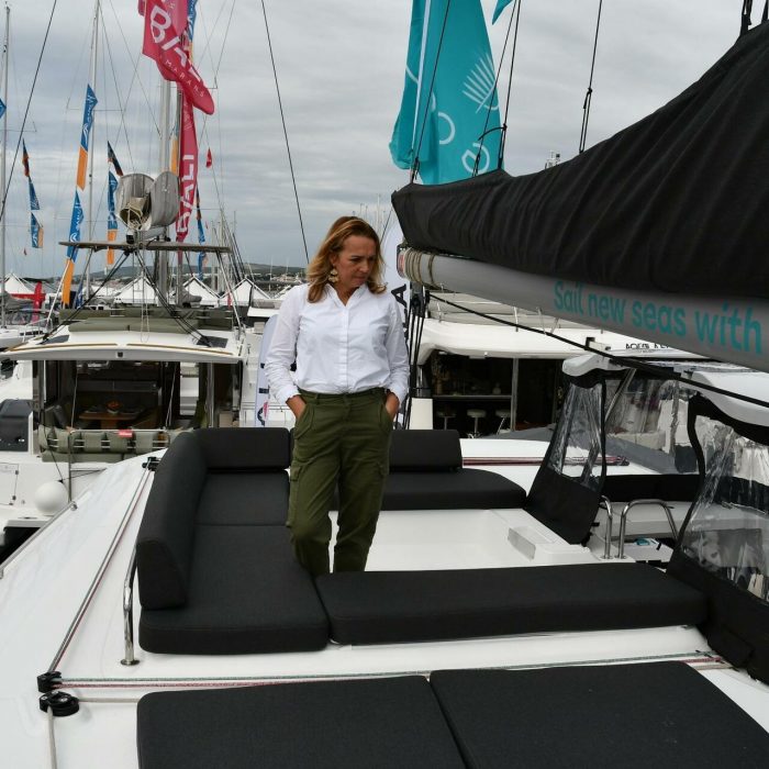 Bonnie | Lagoon 43 photo 8