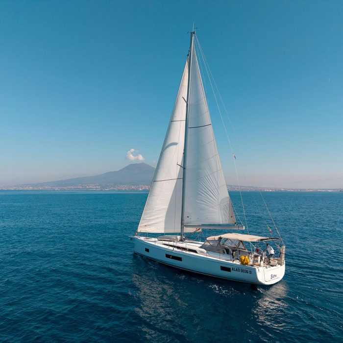 Elettra - Water maker, Solar Panel | Oceanis 51.1 photo 2