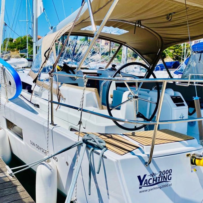 Salva | Sun Odyssey 440 photo 2