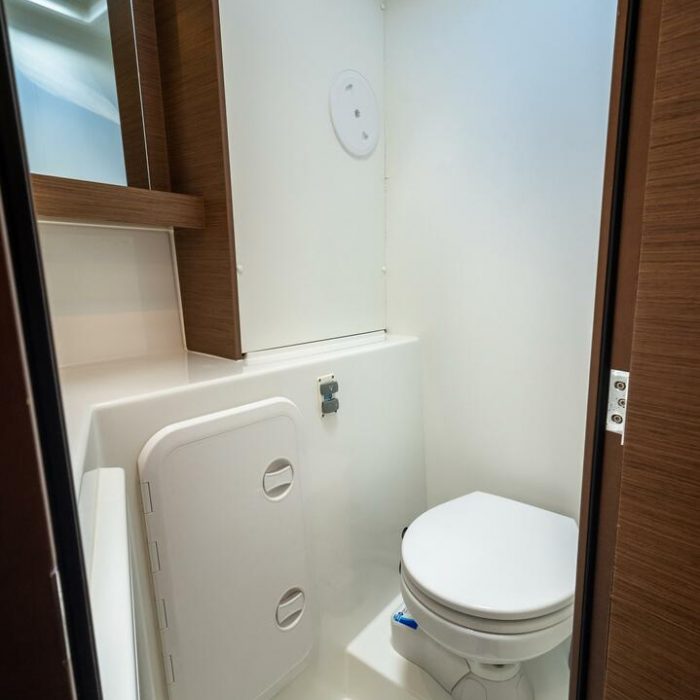 Silver VIII  (A/C and Generator) | Lagoon 42 photo 16