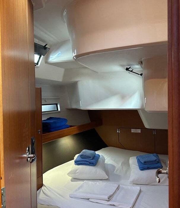 Mango | Bavaria Cruiser 51 photo 19