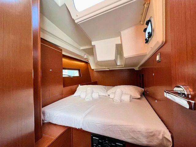 Ostria | Oceanis 46.1 photo 10