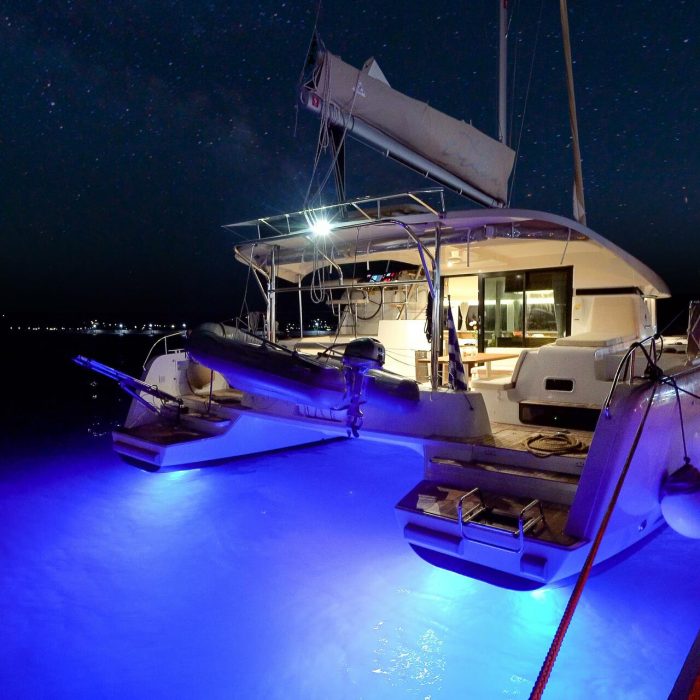 Catalina | A/C generator watermaker | Lagoon 42 photo 5