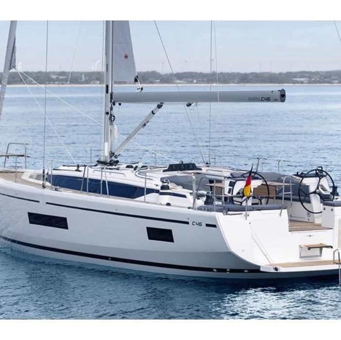 Smaragda | Bavaria C46 photo 1