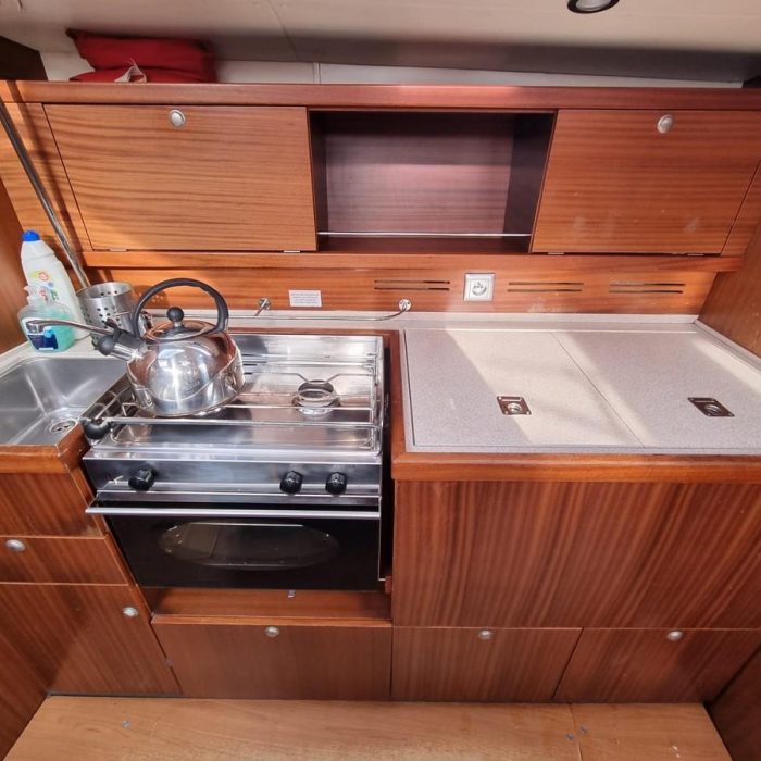Madera | Delphia 40.3 photo 14