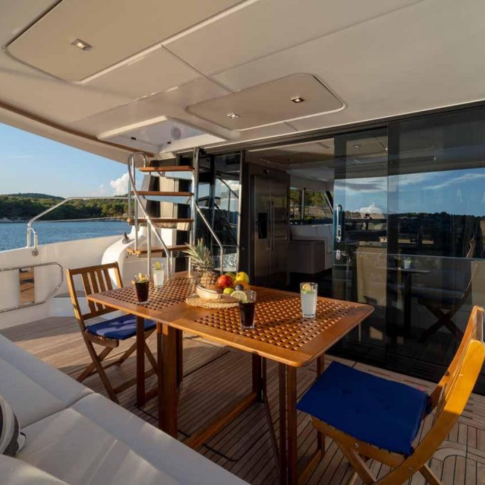 Family 2.0 | Fountaine Pajot MY6 photo 20