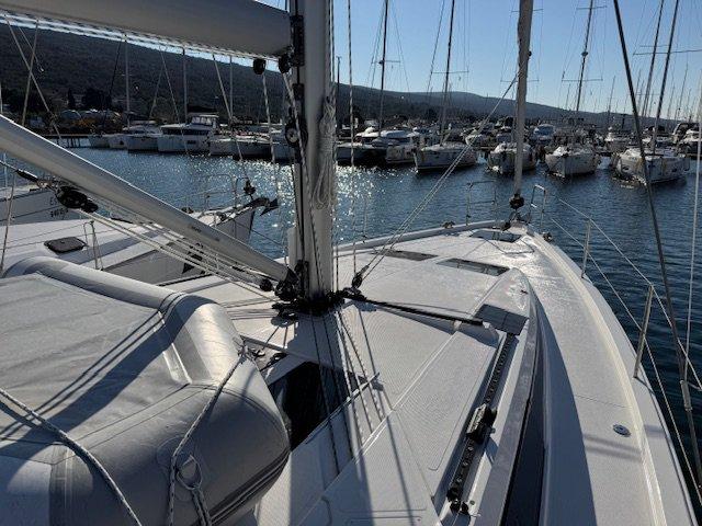 Princess Laura | Bavaria C46 photo 5