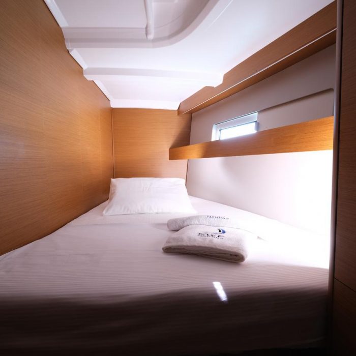 Roma | Sun Odyssey 440 photo 13