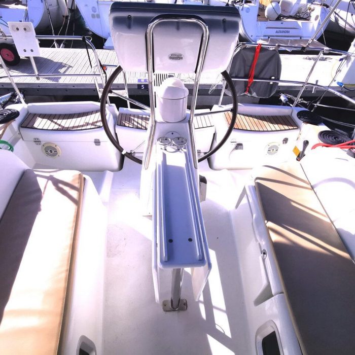 Mia | Sun Odyssey 36i photo 11