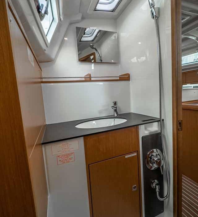 Scala | Bavaria Cruiser 37 photo 13