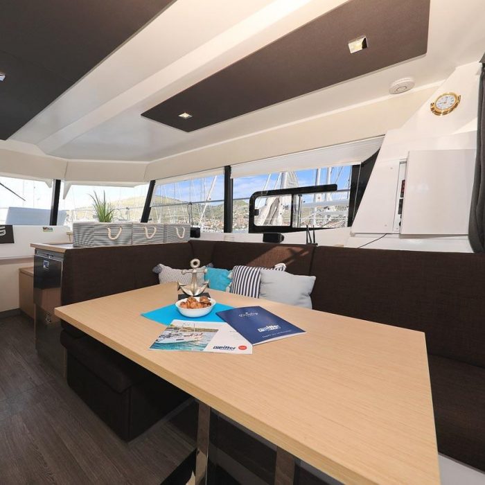 Marlie | Fountaine Pajot MY 37 photo 12