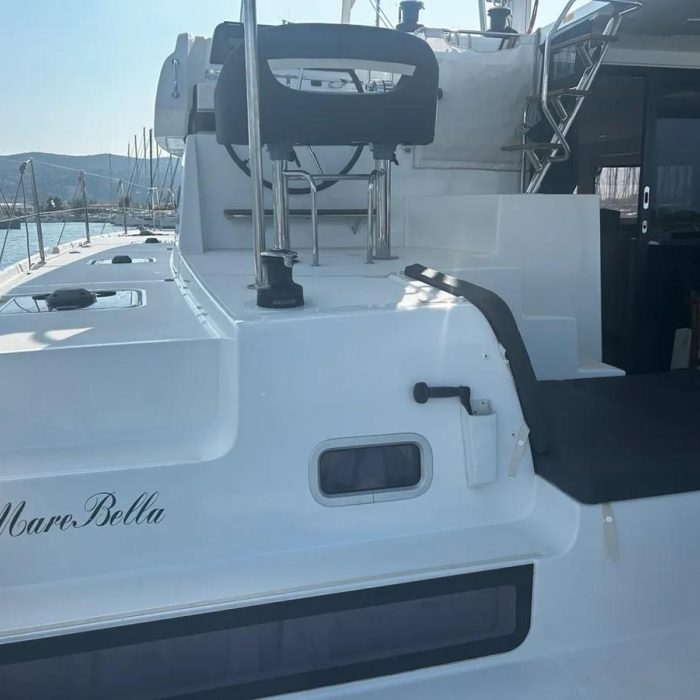 Marebella (Pax 12) | Lagoon 42 photo 1