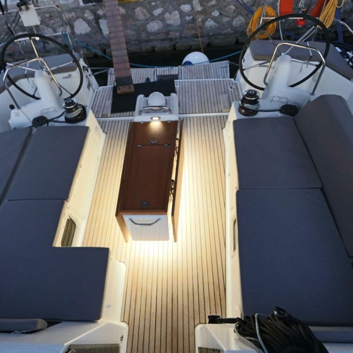 Aqua Fun | Sun Odyssey 490 photo 5