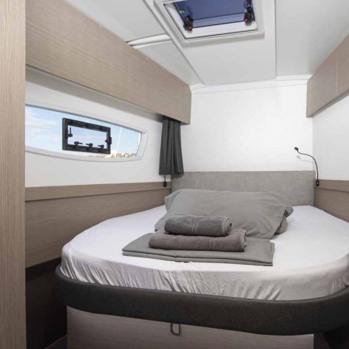 Follow the Sun | Fountaine Pajot Astrea 42 photo 22