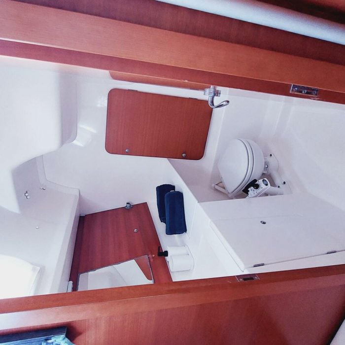 Caprice 2 | Dufour 335 Grand Large photo 13