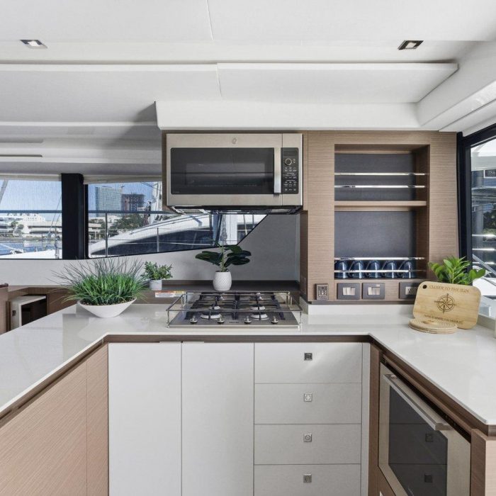 Nauti Cat | Leopard 53 - OW photo 1