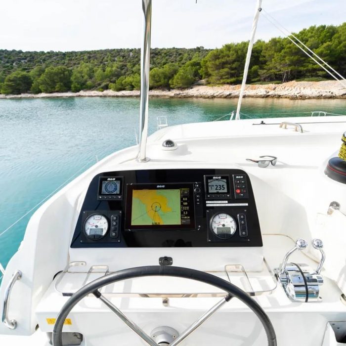 Maximus | Lagoon 42 photo 4
