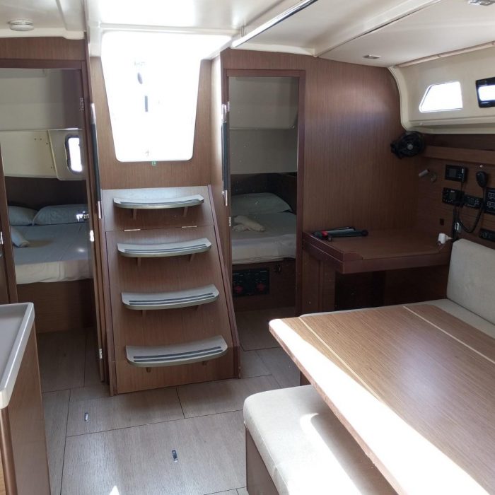 OCEAN PEARL | Oceanis 40.1 photo 4