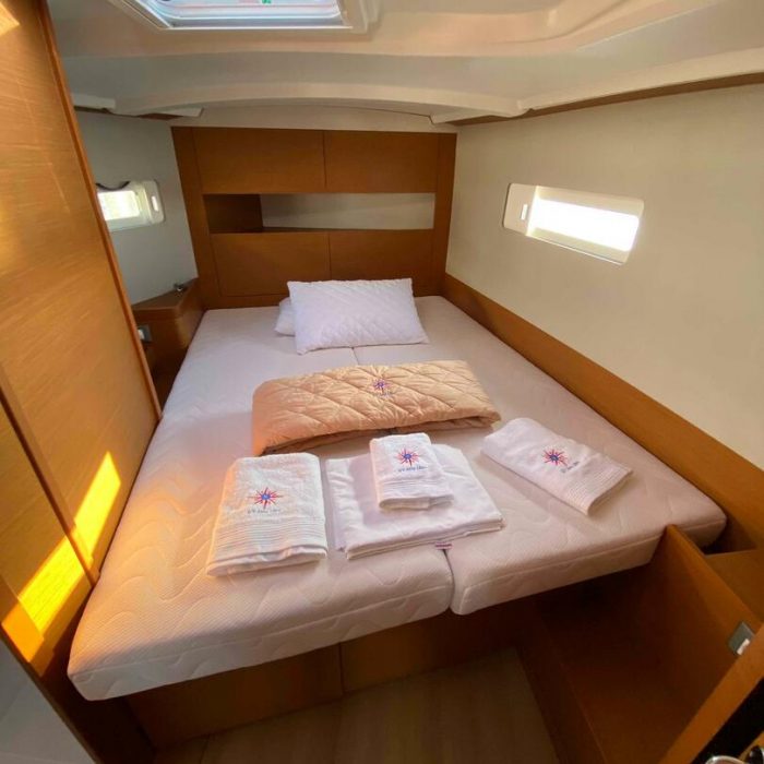 ALMA LIBRE VI | Sun Odyssey 410 photo 9 ALMA LIBRE VI | Sun Odyssey 410 photo 9