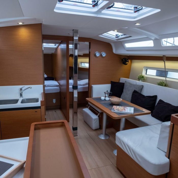 Ioleta | Sun Odyssey 440 photo 33 Ioleta | Sun Odyssey 440 photo 33