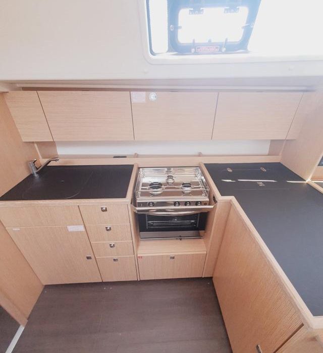 Flotte Lotte | Bavaria C42 Style photo 15