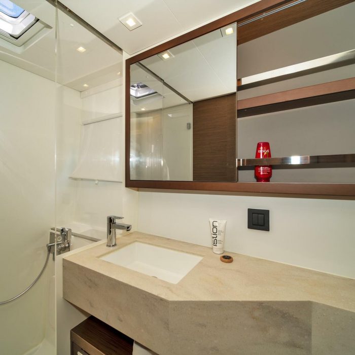 White Pearl | Lagoon 46 photo 42