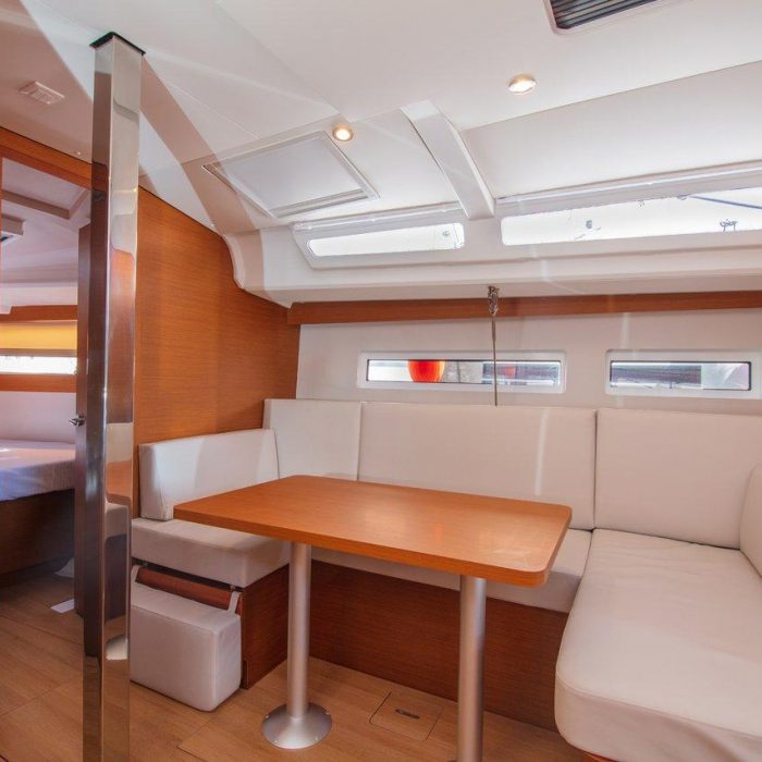 Trinity | Sun Odyssey 440 photo 15