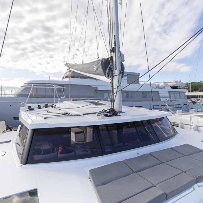 Follow the Sun | Fountaine Pajot Astrea 42 photo 9