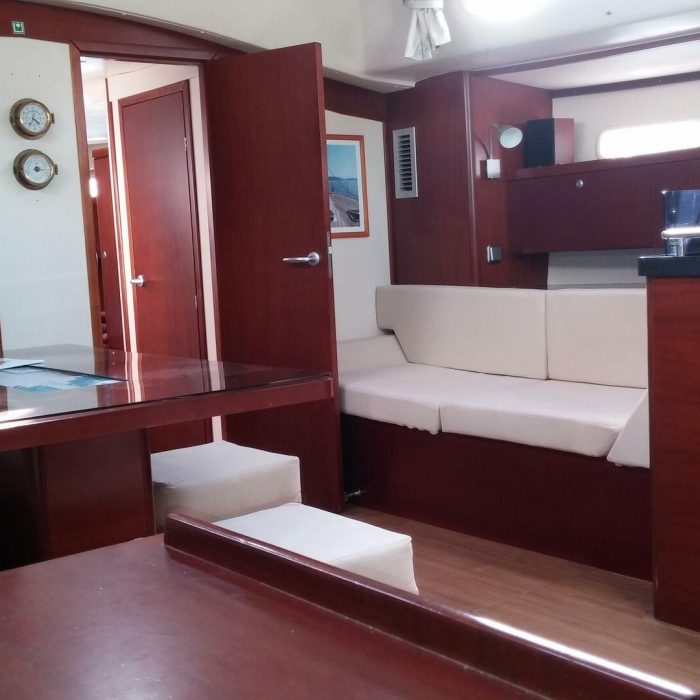 Premium | Hanse 540e photo 41