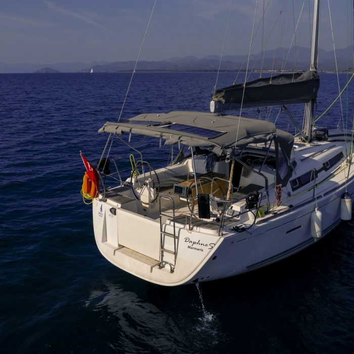 Daphne-S | Dufour 405 Grand Large photo 1