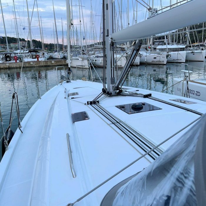 Christine | Oceanis 40.1 photo 1