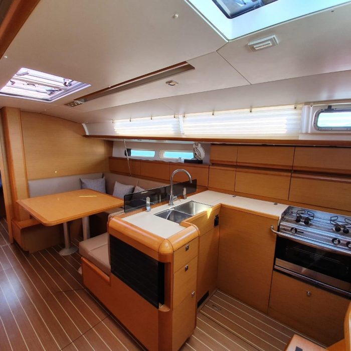 T-Punch | Sun Odyssey 409 photo 9
