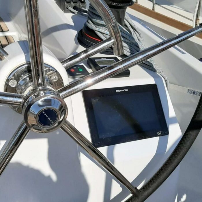 Saravah | Sun Odyssey 410 photo 9