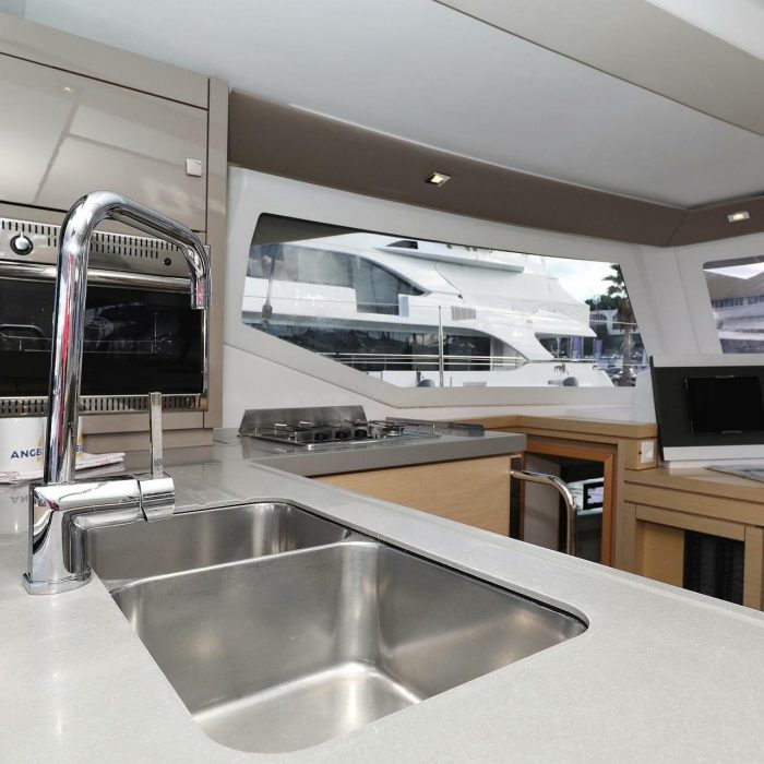 Why Not | Fountaine Pajot LUCIA 40 photo 18