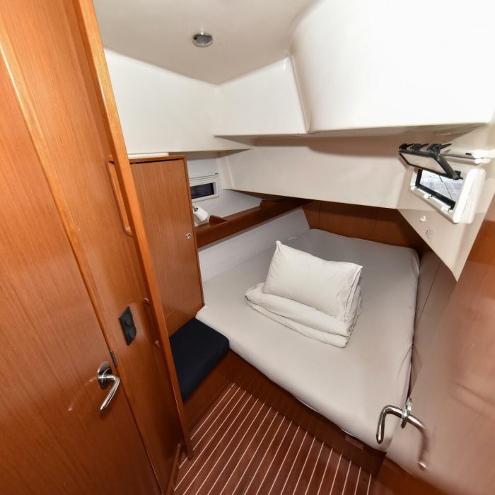 Controvento | Bavaria Cruiser 45 photo 45